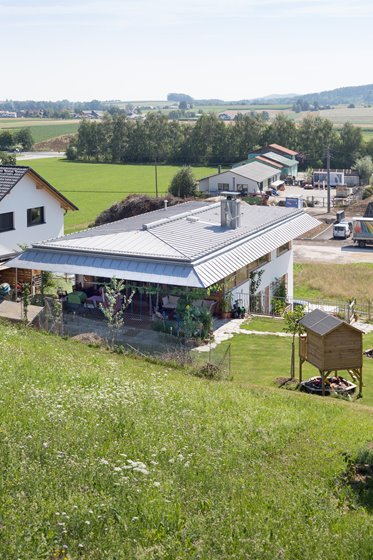 Dachaufsicht, Blick in Richtung Osten © Stefan Gruber