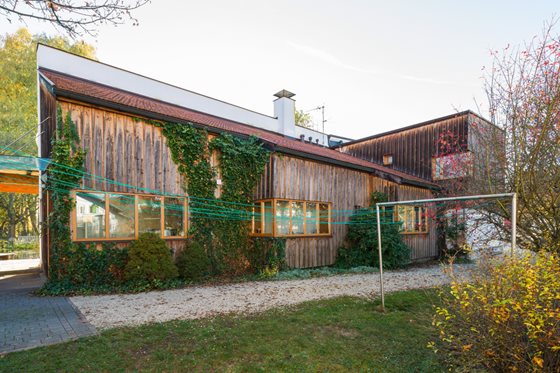 Ansicht Nordseite, Werkstatt und Einliegerwohnung © Renate Schrattenecker-Fischer