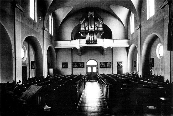 Vor dem Umbau: Kirchenschiff