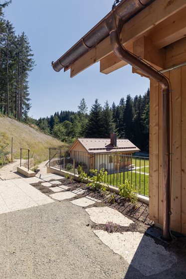 Vorplatz Werkstatt und Garage, Blick in Richtung Salettl @ Stefan Gruber