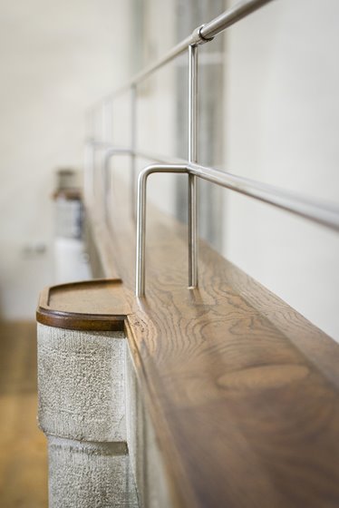 Emporenbrüstung mit aufgesetztem Geländer © Renate Schrattenecker-Fischer